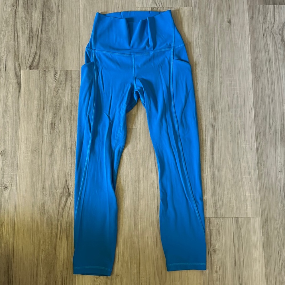 lululemon Align High-Rise Crop with Pockets 23”